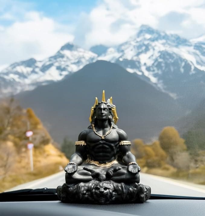 TEYRAH on Instagram, photo 4